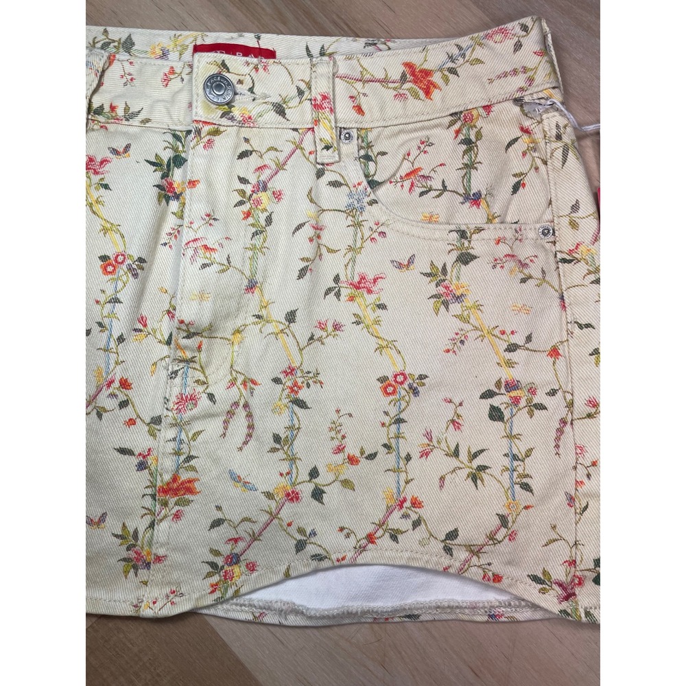 PacSun x The Met Floral Denim Mini Skirt Cream Multi Size 26 NWT - Picture 6 of 7
